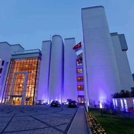 Quadas (adults Only) Otel 4*