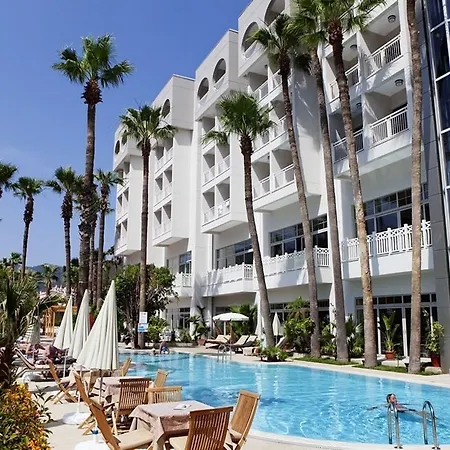 Quadas (adults Only) 4*
